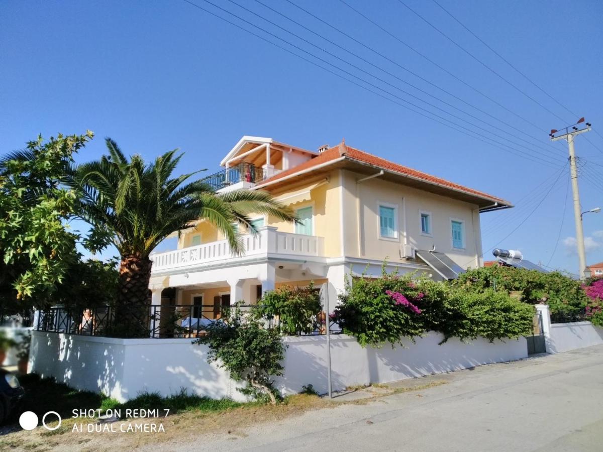 Splantza Apartments Амудья Екстер'єр фото
