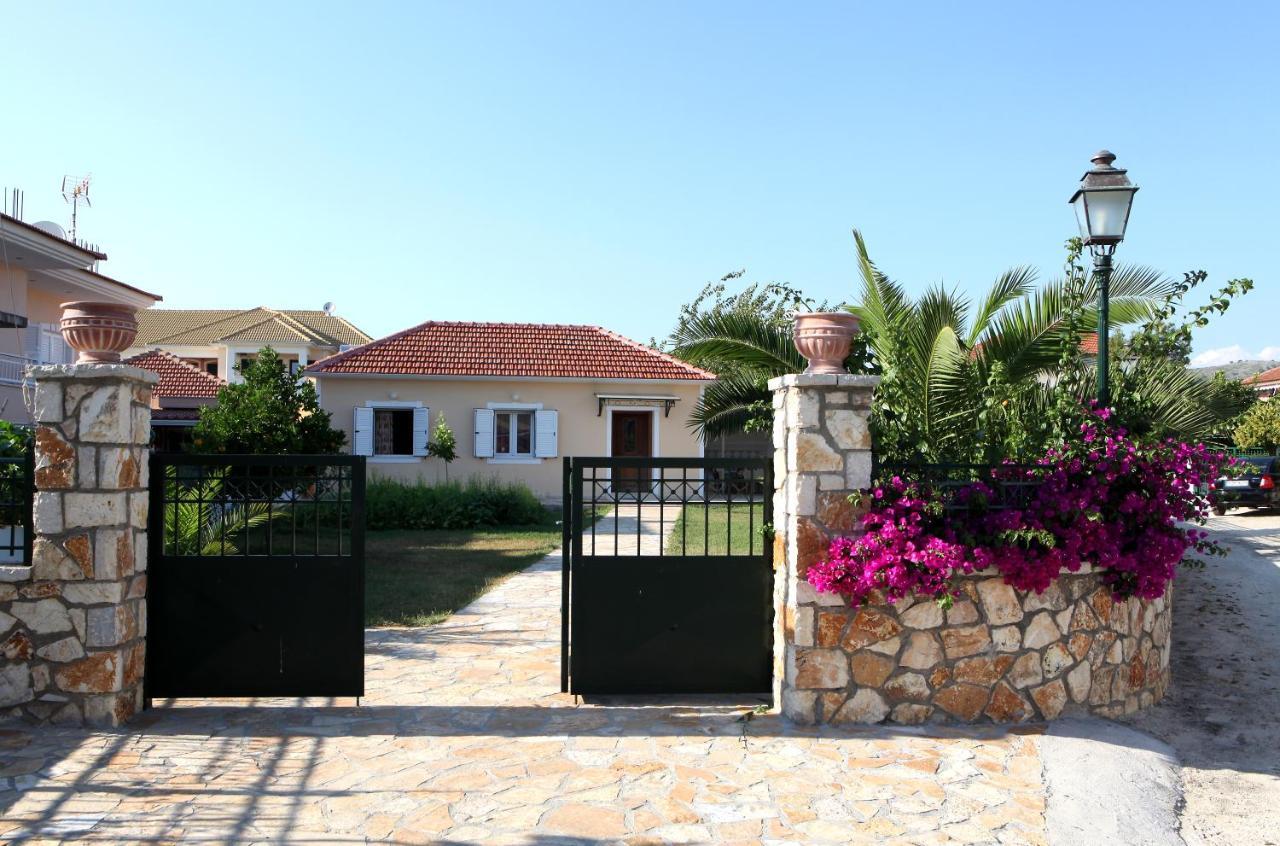 Splantza Apartments Амудья Екстер'єр фото
