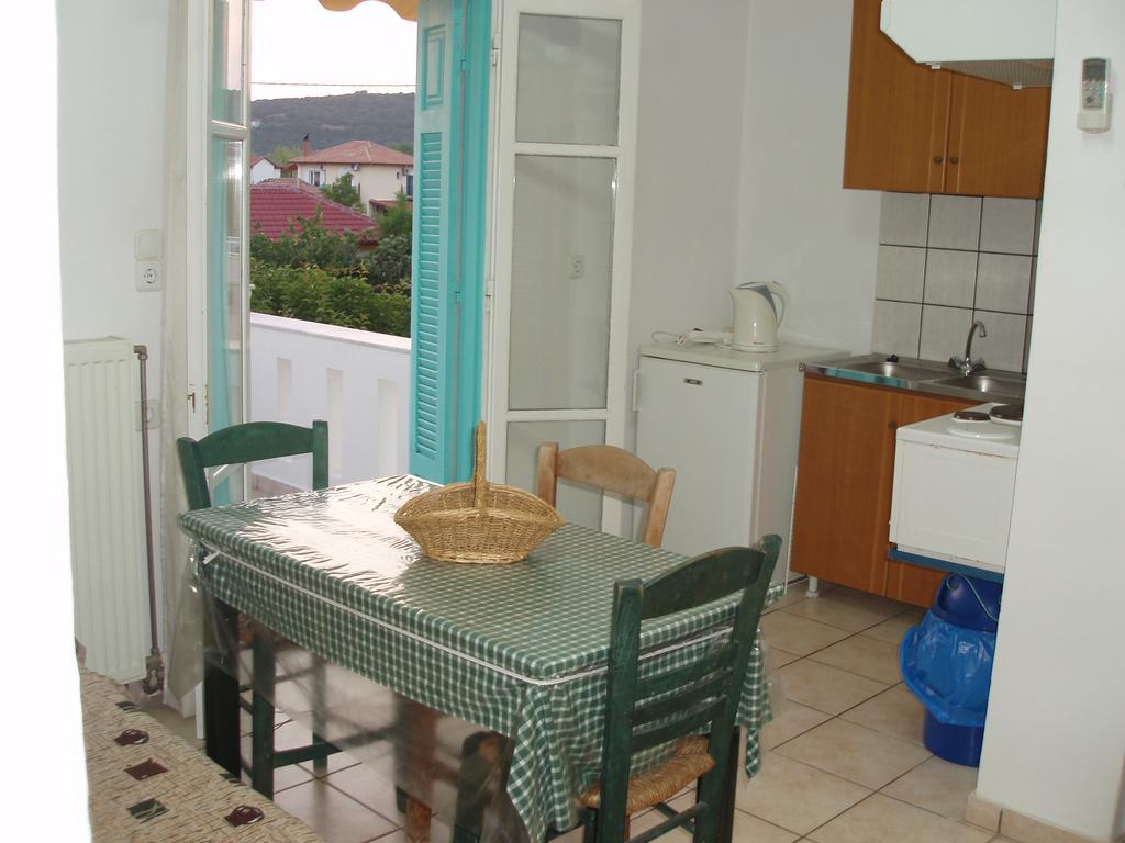 Splantza Apartments Амудья Екстер'єр фото