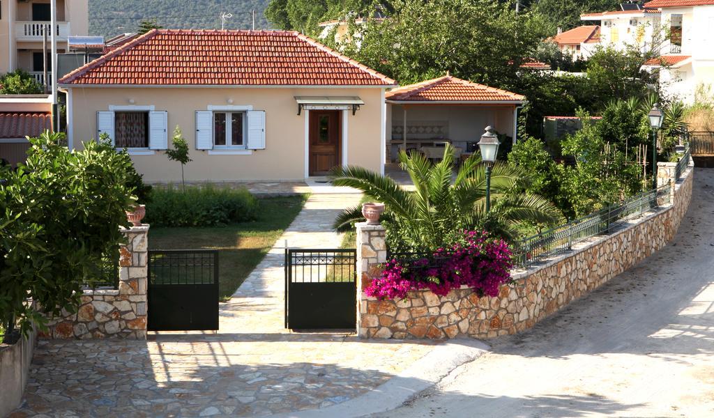 Splantza Apartments Амудья Екстер'єр фото